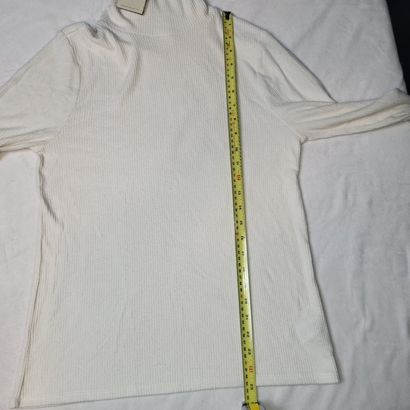 Faherty Ribbed Turtleneck Shirt Women's Size XL Egret 90s Minimalist - Picture 5 of 9